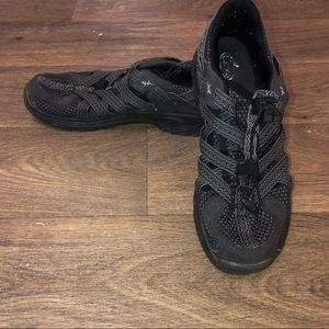 🔥❗️Final Sale❗️🔥Chacos Outcross Evo